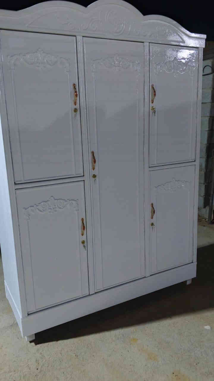 سلام عليكم كناتير بوفيات حسب طلب
نقد واقصاد عنوان رفاعي المعش 
***********
***********
