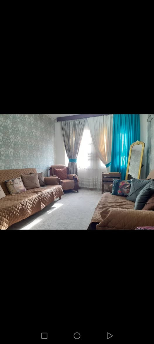 السلام عليكم
مفرش تخم للبيع ١٠ مقاعد وتربروف
يرهم للديوان ويرهم للتخم
ماخذي ب٦٠ اريده ب٣٠


**إذا كنت صاحب هذا الإعلان وتريد حذفه لأي سبب، رجاءا أرسل رسالة إلى الدعم الفني**