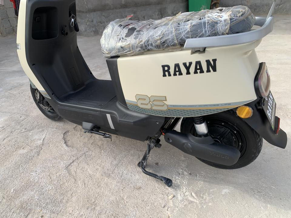 السلام عليكم داجه شحن نظيفه كلش استخدام شهر واحد    السعر ٨٥٠الف. للتوصيل وتساب ***********
