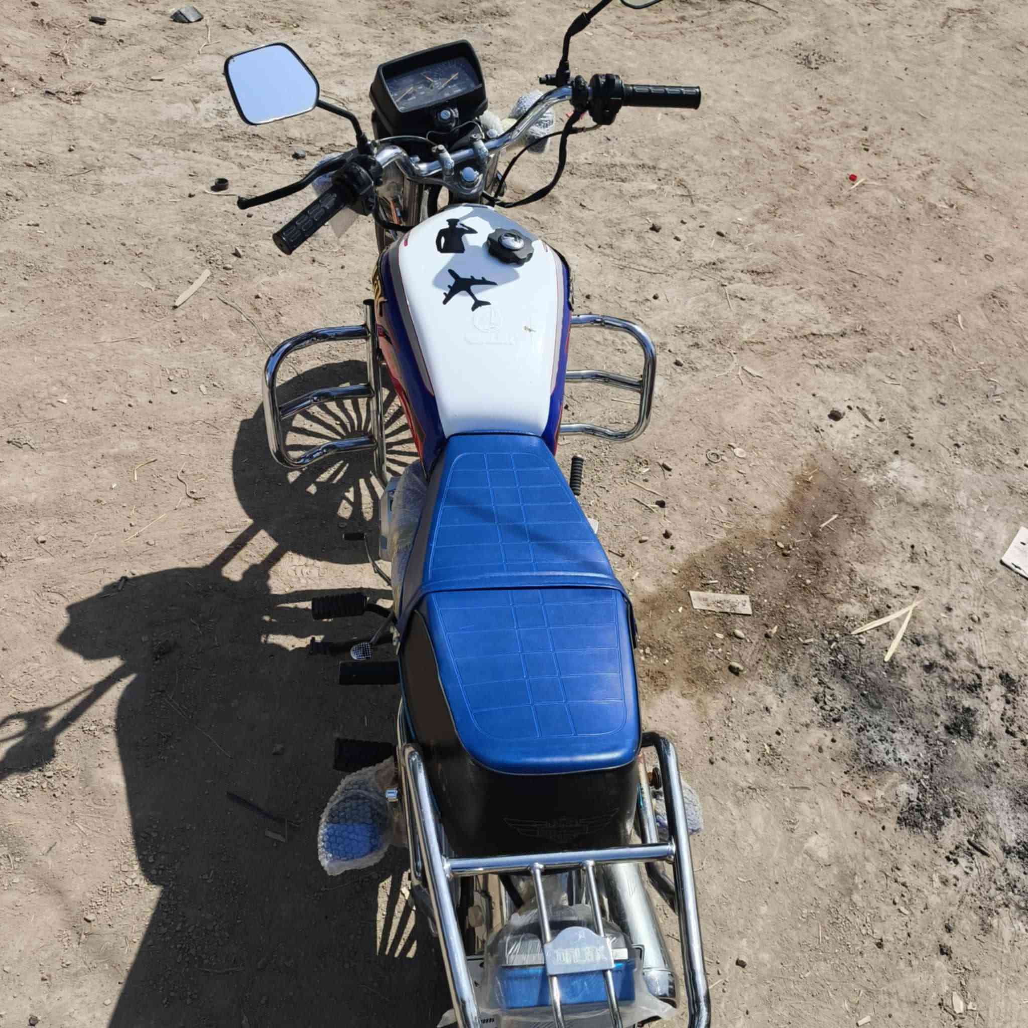 سلام عليكم دراجه إيراني خمسه كير محدثه 25للبيع السعر 650بيه مجال قليل مكاني صقلاويه حويوه استفسار*********** /***********
