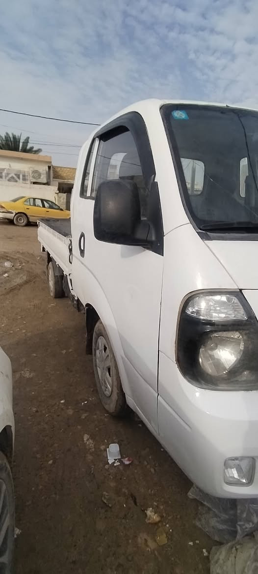 سياره للبيع 2014 كفاله عامه رقم واسط رقم انكليزي ***********
