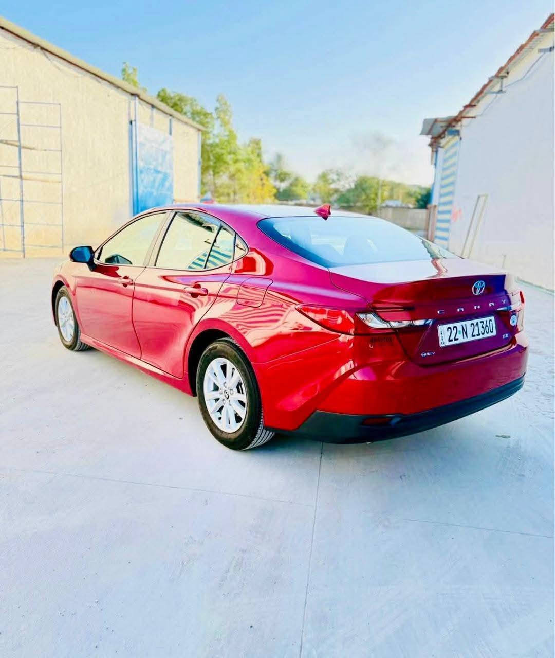 Toyota Camry Hybrid  LE  2025

تويوتا كامري هايبرد 2025 ) بانزين وهايبرد
اللون :- احمر
الموديل 2025
السياره مرقمه اربيل - رقم و سنويه هزه جديده لحد 2030
المحرك 2500cc
المسافة المقطوعه 3000 mi 
السعر 229 ورقه 
السياره بدون صبغ بدون تبديل قطع ( ليبل واحد ) فقط جملغ مفتوح و راجع بلادي 
ايرباكات سليمه 100/100 
 👇🏻👇🏻👇🏻المواصفات👇🏻👇🏻👇🏻

• شاشة كبيرة
• كاميرا خلفية
• حساسات خلفية
• رادار امامي
• مانع تصادم
• تصحيح مسار
• مثبت سرعه
• مانع انزلاق
• استيرن متحرك
• تدفئه مقود
• نقطة عمياء
• مانع تجاوز
• حساسات مانع تجاوز
• بصمة تشغيل
• بصمة أبواب
• دخول ذكي
• شاحن ويرلس
• اضوية اماميه زنون LED
• اضوية خلفية LED
• ليد زنون نهاري
• ويل قياس 18
• نظام ECO + TRIP
• نظام GPS + خرائط
• 3 أنظمة قياده ECO / Normal / Sport 
• اوامر صوتيه
• بلوتوث
• مدخل USB + AUX

📍اربيل - معرض اربيل كارس..
*********** ☎️***********
