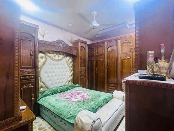 عروض مكتب انوار الخير
دار للبيع حاوي الكنيسه
زراعي 
١٠٠ متر مربع طابقين 
طابق الول استقبال ومطبخ 
وهول وغرفه نوم
وصحيات
طابق ثاني غرفتين نوم وهول 
وصحيات وبيتونا
دار ركن ****سعر ١٠٥ مليون ومجال
***********
***********
ابو عمران للعقار 
عنوان المكتب مقابل الكمرك 
قبل البناء جاهز
