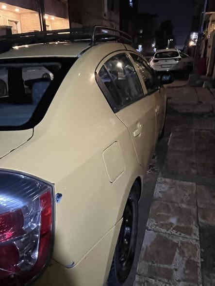 سلام عليكم نيسان سنترا موديل2008 بدون تبريد  رقم بغداد انكليزي سنوية ل29 تحويل ثاني يوم السعر 45 مكانها بغداد حي القاهرة قرب جسر البنوك 
***********
***********
