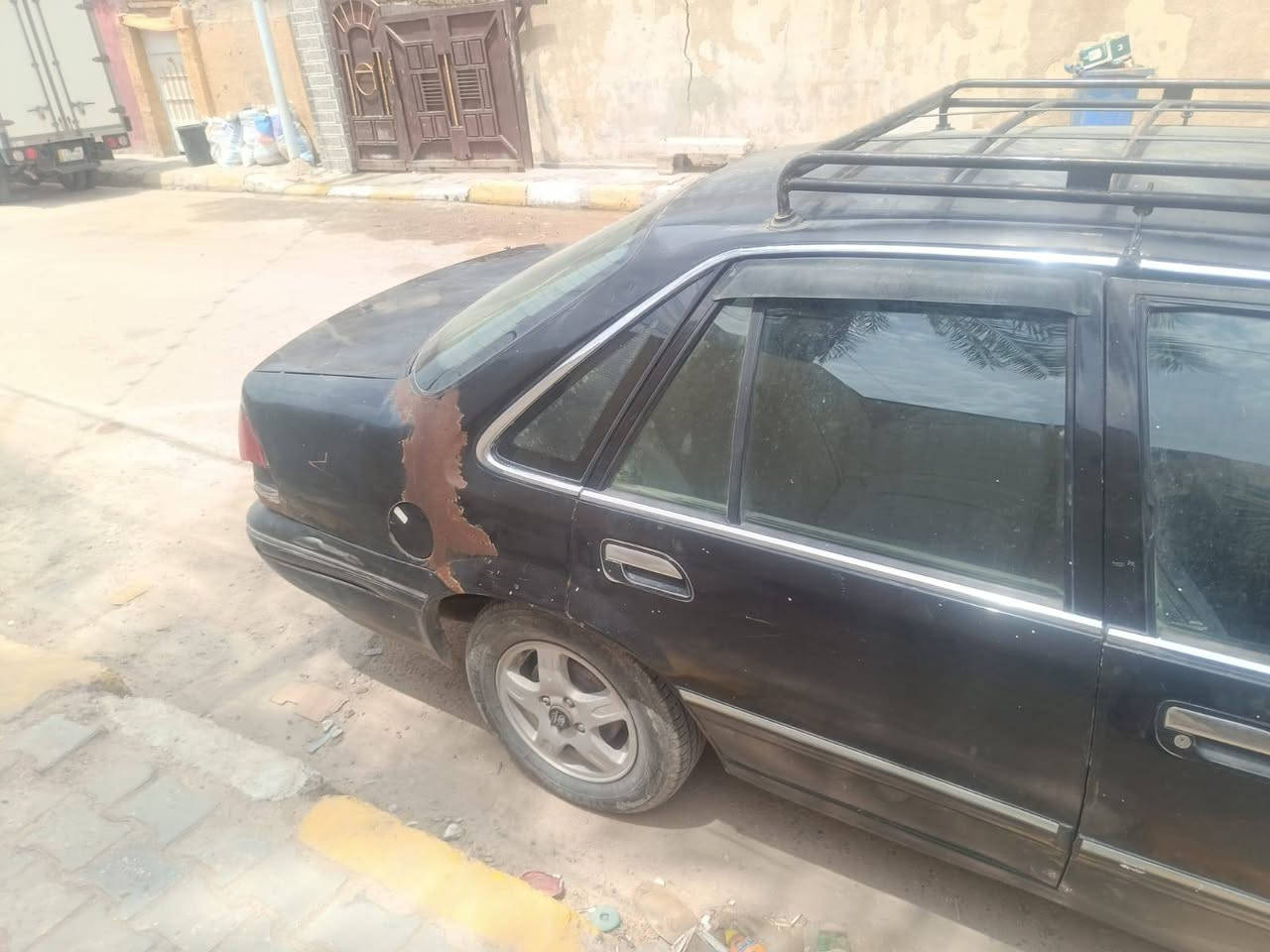 السلام عليكم برنس فراشه للبيع مديل 96رقم بغداد دولي باسمي وهاي السياره كدام عينكم العام للصيف تبريدهه يشتغل بس بيه ليك ***********.   السعر 30وبيهه مجال
