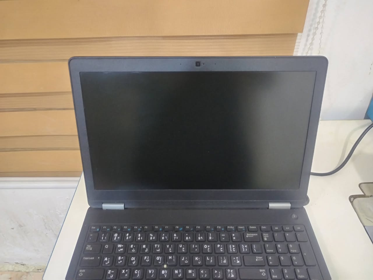 السلام عليكم
لابتوب Dell Latitude E5570 
حجم الشاشة: 15.6
المعالج: i7-6600U
كرت شاشة خارجي نوع amd +كرت شاشة مدمج
الرام: 8GB DDR4
الهارد: ssd 240gb
فقط عمر البطارية قليل 15 دقيقة 
السعر 235 الف 
متوفر توصيل


**إذا كنت صاحب هذا الإعلان وتريد حذفه لأي سبب، رجاءا أرسل رسالة إلى الدعم الفني**