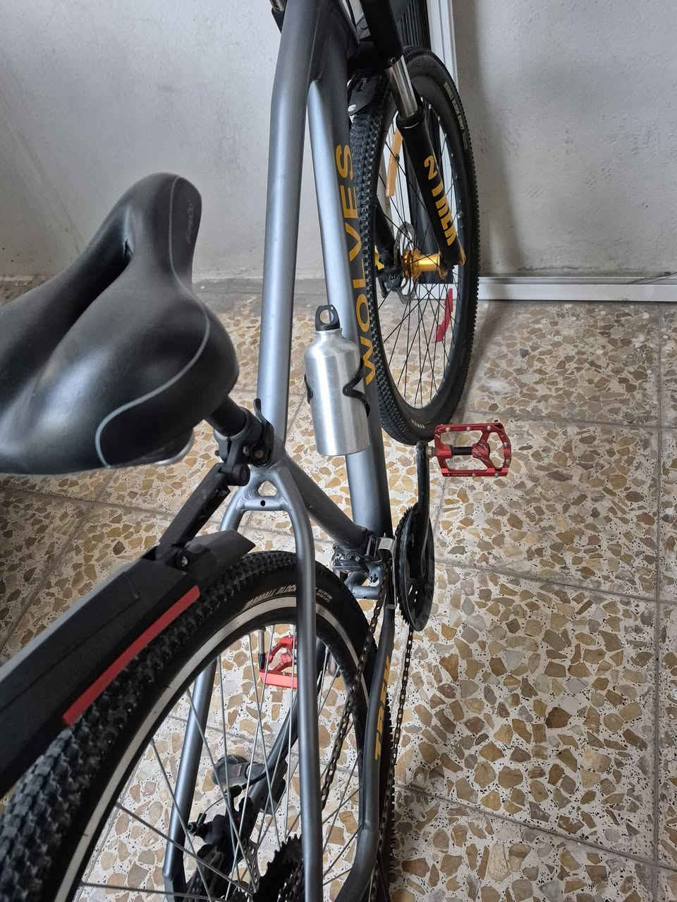 سلام عليكم للبيع 
حجم ٢٦ اتصال ... ***********
