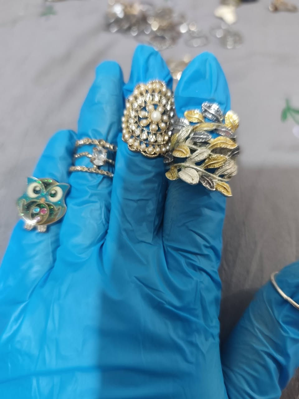 السلام عليكم...80 محبس ب10 ع اول تم


**إذا كنت صاحب هذا الإعلان وتريد حذفه لأي سبب، رجاءا أرسل رسالة إلى الدعم الفني**