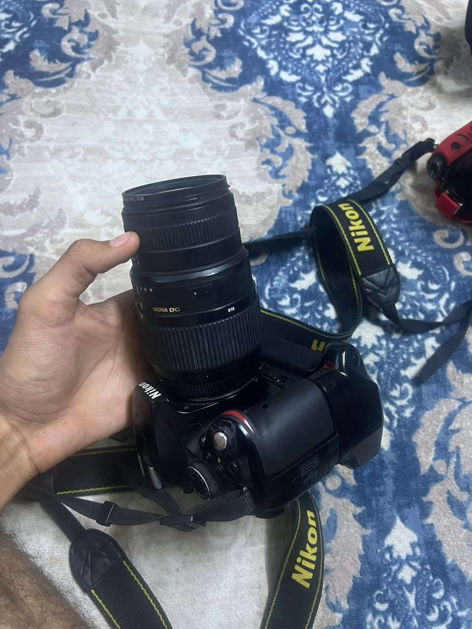 كامره نيكون 3200 مع كرب مع العدسه الاصليه ١٨ ٥٥ و عدسه ٧٠ ٣٠٠ سكمه سعر الكامره ٢٠٠ مع العدسه الاصليه سعر العدسه ٧٠ ٣٠٠  ٢٢٥ + لا يوجد توصيل


**إذا كنت صاحب هذا الإعلان وتريد حذفه لأي سبب، رجاءا أرسل رسالة إلى الدعم الفني**