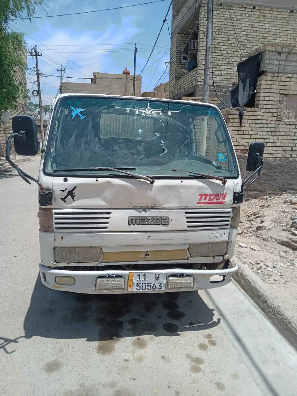 السلام عليكم مازده للبيع فحل رقم بغداد انكليزي تحويل مباشر بسمي  محرك كيه كهرباءيات شقاله السعر 60 وبيه مجال حك الجيه رقم الهاتف ***********الثير ***********
