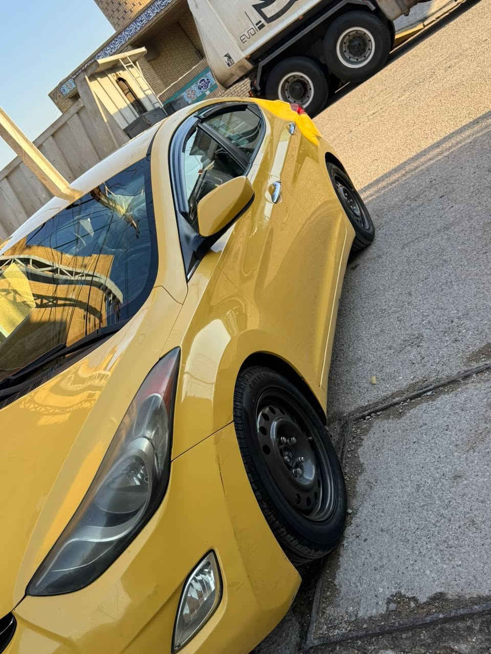 النترا 2013 أمريكي ضربتها جنطة كير  ومحرك كفالة وتبريد ثلج خير من الله السعر 98 وبي مجال 
للاستفسار ***********
