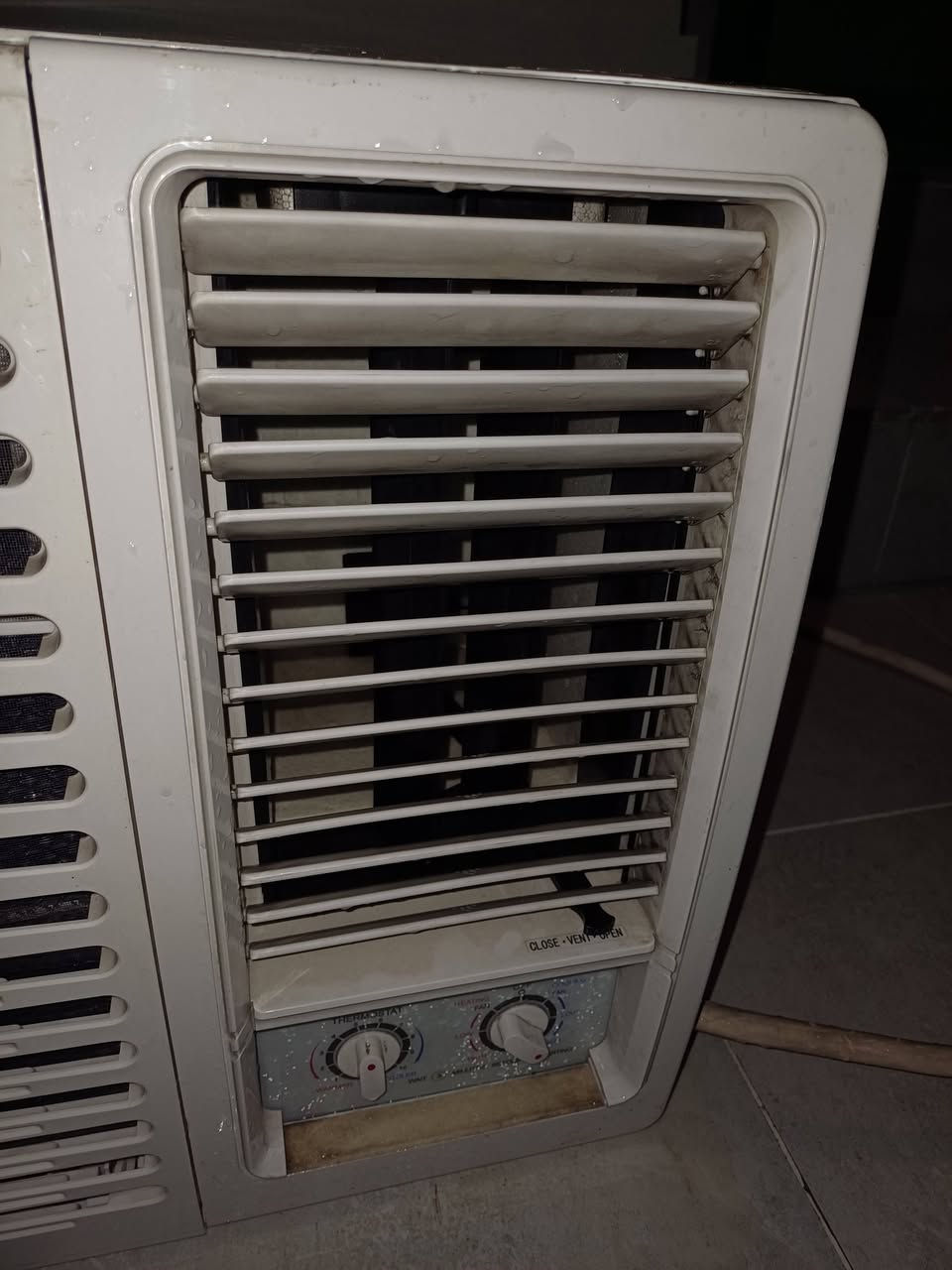 مكيف للبيع ٢طن نوع كري جديد على فحص تبريد ثلج  سعر ٣٥٠الف


**إذا كنت صاحب هذا الإعلان وتريد حذفه لأي سبب، رجاءا أرسل رسالة إلى الدعم الفني**