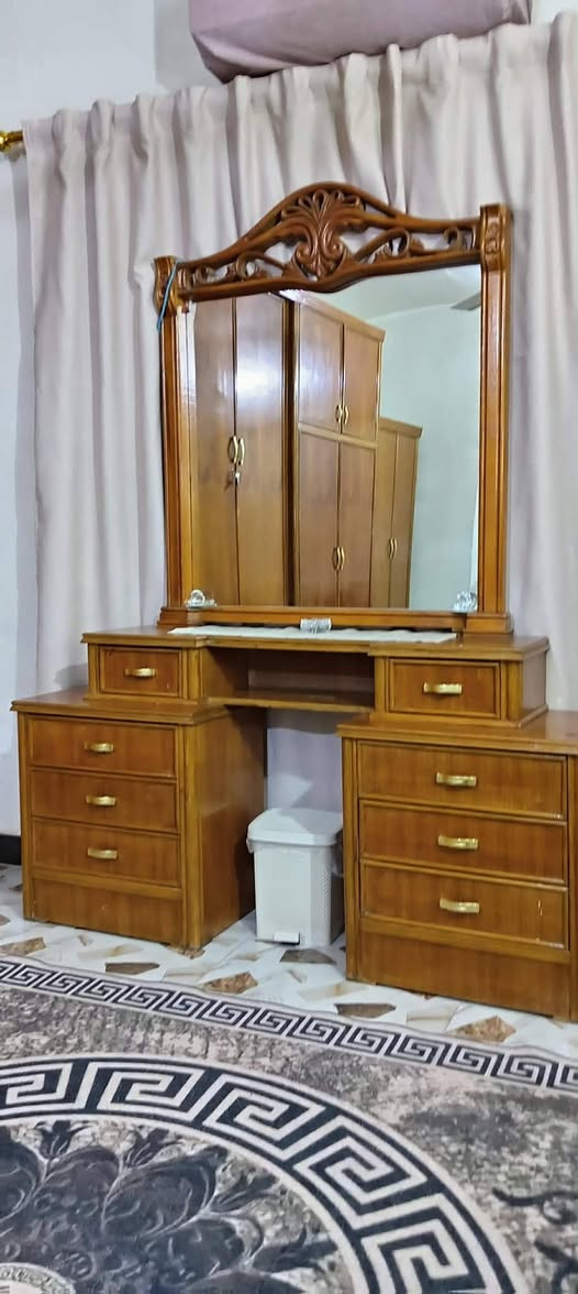 غرفه نوم صاج مسويها توصاه تكمه ثكيله وكلش نظيفه الغرفه السعر مليون


**إذا كنت صاحب هذا الإعلان وتريد حذفه لأي سبب، رجاءا أرسل رسالة إلى الدعم الفني**