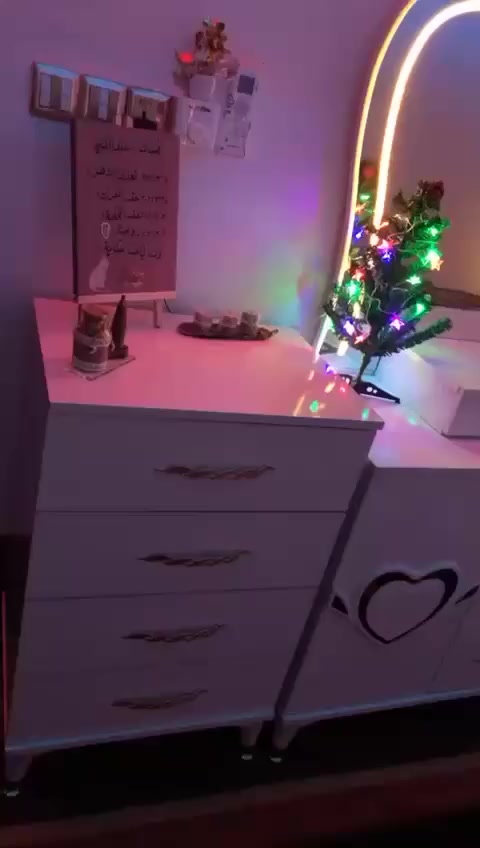 غرفة نوم تركية اصلية ثقيلة اول ما اشتريناها ب3 ملايين يشهد الله تخبل نظيفة نظافة فول بيع مستعجل شخط مابيها اي ضرر ماكو كاملة بيها تقسيمات مال ملابس بالكنتور استعمالها نظيف ومبين يمكم بالفيديو سعرها 950 العنوان نجف حي ميسان بيع مستعجل


**إذا كنت صاحب هذا الإعلان وتريد حذفه لأي سبب، رجاءا أرسل رسالة إلى الدعم الفني**