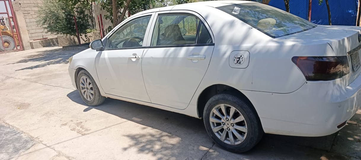 بیوایدی 2013 سەنەوی بەشەرت حاسیبەو ئەوەلیات گێرو مەکینە دەرەجەیەک بەشەرت دەعمولێدراوی نیە  تایەی تازەیە   تەبریت لەسەر سویچ کارەبایات هەر هەموی بەشەرت گێچ بانزین فەرەی کرنگ کیلۆمەتر  فڵچە لایت چواری قفڵ مەرکەزی جام کارەبای هەموی ئیشدەکات بەشەرت نرخی 26گڵا قفڵ  ژمارە *********** ئەم ژمارە واتسابی لەسەرە گەر موشرەری نیت خۆت ئەزێت مەدە لەگەڵ رێزم السليمانية, العراق
