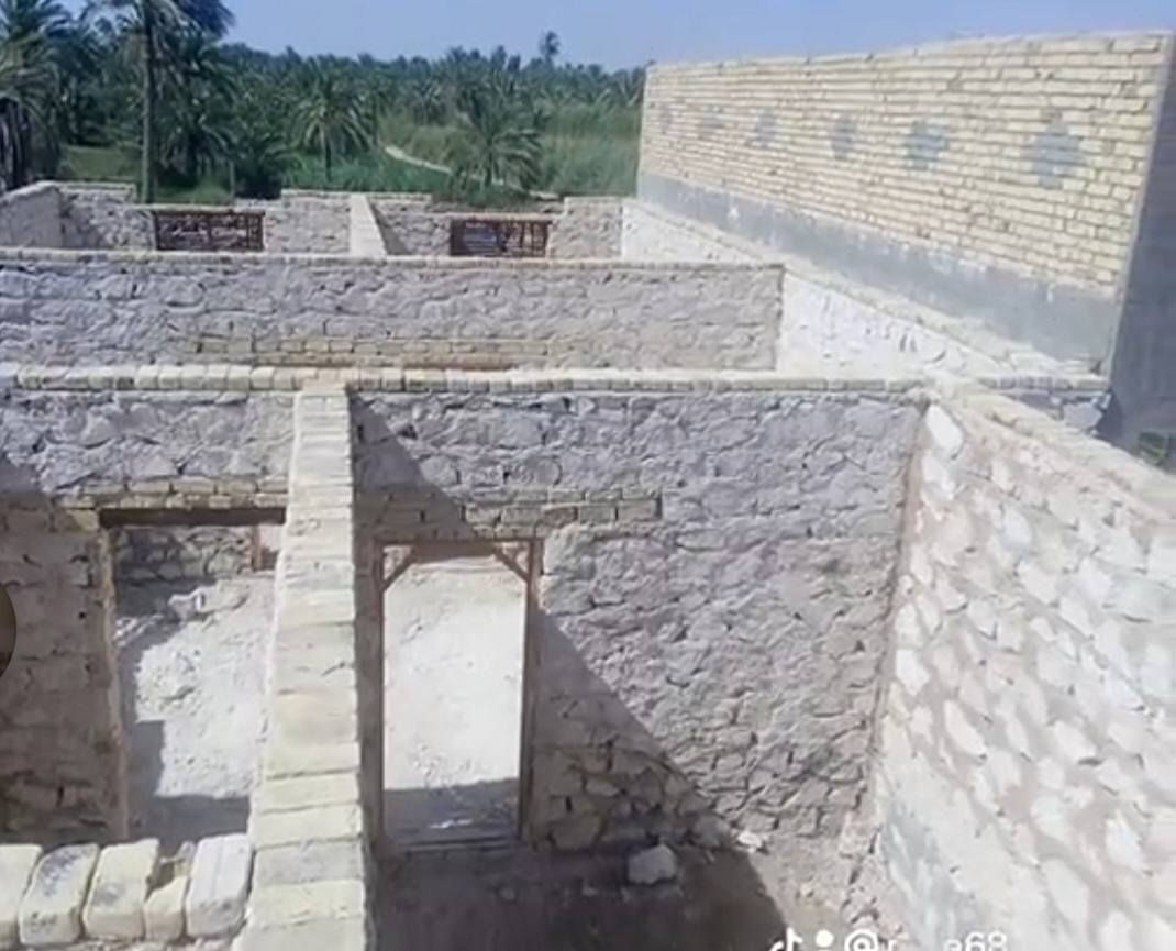 سلام عليكم اخوكم ابو رقيه لبناء الحجر بسعاى تنافسيه 
وبناء درجه اوله نشتغل كافت العمال، اسيجه وبيوت رصف وغيره الستفسار تصل او وتساب 
***********
