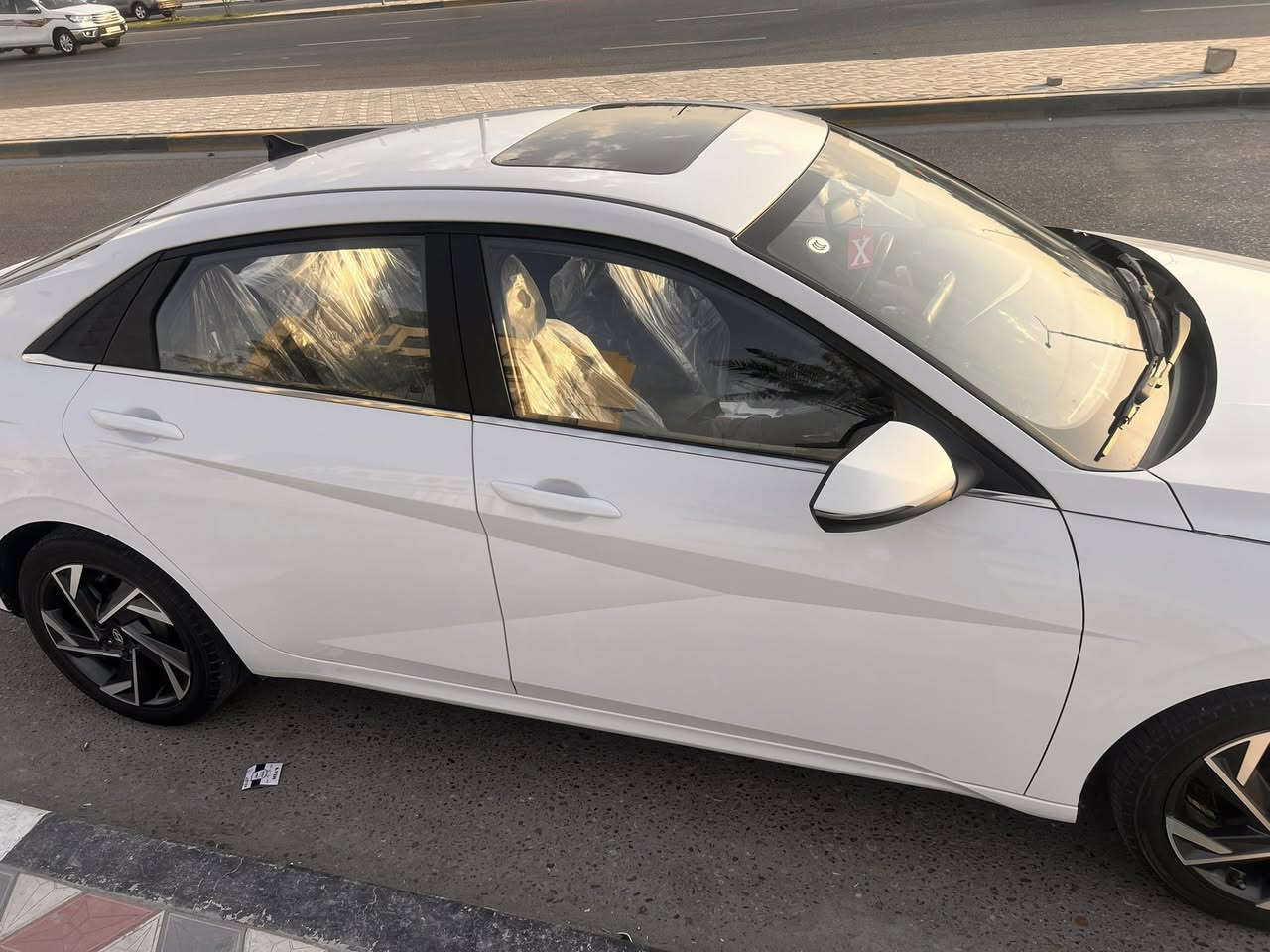 يالله    سياره النتره مديل ٢٠٢٤  رقم اربيل وكاله اتريد تحويل بسم شرئكه تجمع صيني سياره مكفوله من كلشي ماشيه ٣٧ الف سياره نضيفه مواصفات خليجي الكل يعرفهه فئه خليجي مكاني البصره الطوبه ولنخيله  اي استفسار هاذ الرقم بي واتساب  السعر 142$ بيهه مجال بصيط***********
