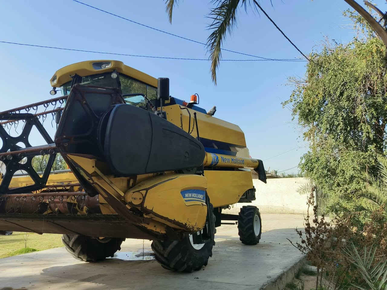 حاصوده للبيع موديل 19 قايش حره وضع شركه حجم 5040 عاده2000 رقم سليمانيه العنوان نجف ناحية العباسيه ***********
