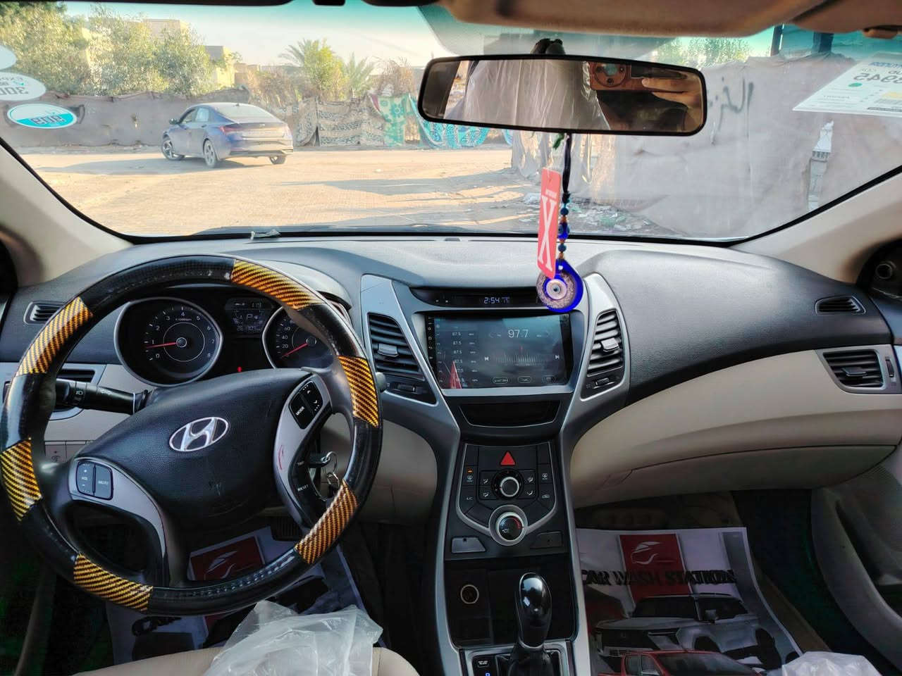 النتره مديل 16بيه جاملغات الخلفيه مع قبق اجنطه وباب عكس العبري وجملغ المامي اليسر صبغ..105وبيه مجال بسيط ..***********
