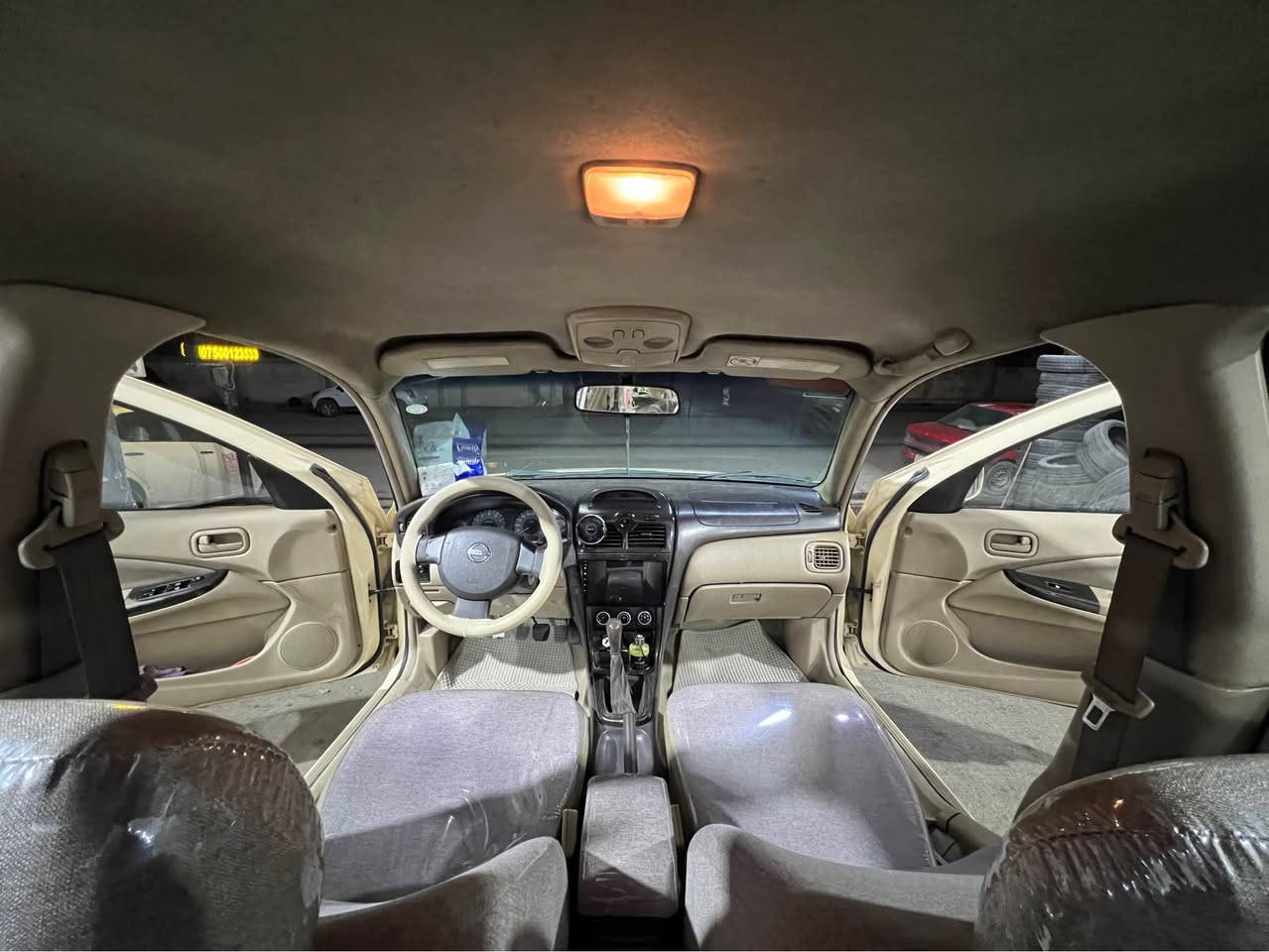 نیسان سەنیی کۆری ٢٠١٢مەکینە بیلاد بەشەرت گێر حادی  سێ چوار جێی تەحدیلە  نیوو دۆسەی   سبغ جەمپێکی خەفیفی پشتی هەییە ناوخورفەی دەستور سلێمانی  *********** أربيل, العراق
