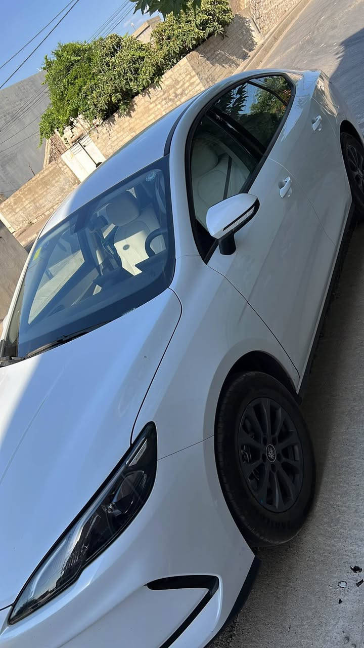 بيوايدي 05 2025
سياره كه ده حامي لو ده حامي به شه رت هيجي نيه 10kmهه زار رويشتوه سعريش 136مه جال
*********** أربيل, العراق

