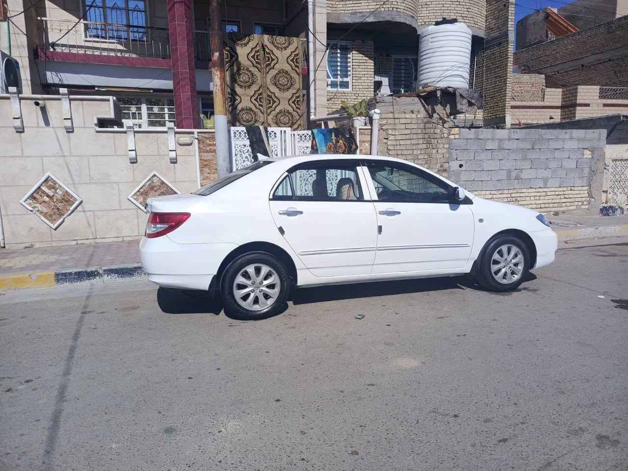 سلام عليكم بيوادي مديل 2013مكفوله من ضربه ومن صبغ ومن تبديل  معاده مذكور بصوره كير مكينه تخم تاير حداديه مكفول سياره بسمي مصفره غرامات سنويه 2030 السعر 66 رقم الهاتف ***********
