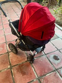 عربانة طفل • ماركة اصلية • نظيفة جدا