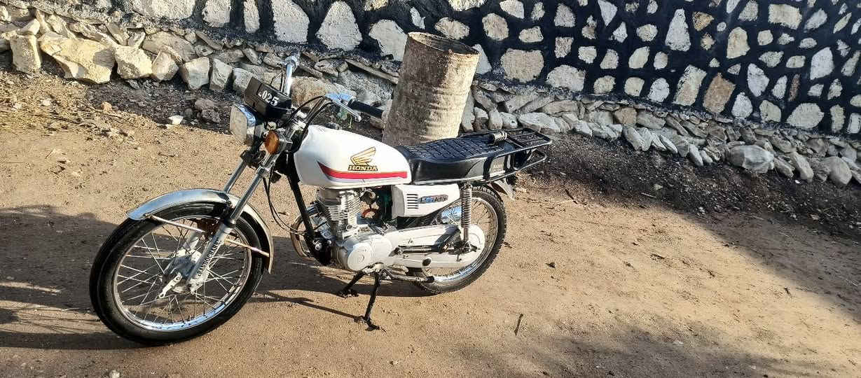 اسلام عليكم دراجه اربعه كير موديل25اوراق مكان كربلاء طويريج سعر 500وبيعها مجال /***********
