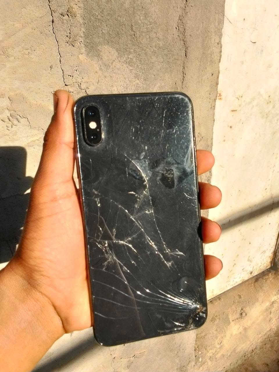 اكس ماكس ذاكره ٥١٢
بطاريه ٧٦ 
مكفول ما مفتوح 
تجي انته تاخذه 
مكاني فلكه سلمان باك


**إذا كنت صاحب هذا الإعلان وتريد حذفه لأي سبب، رجاءا أرسل رسالة إلى الدعم الفني**