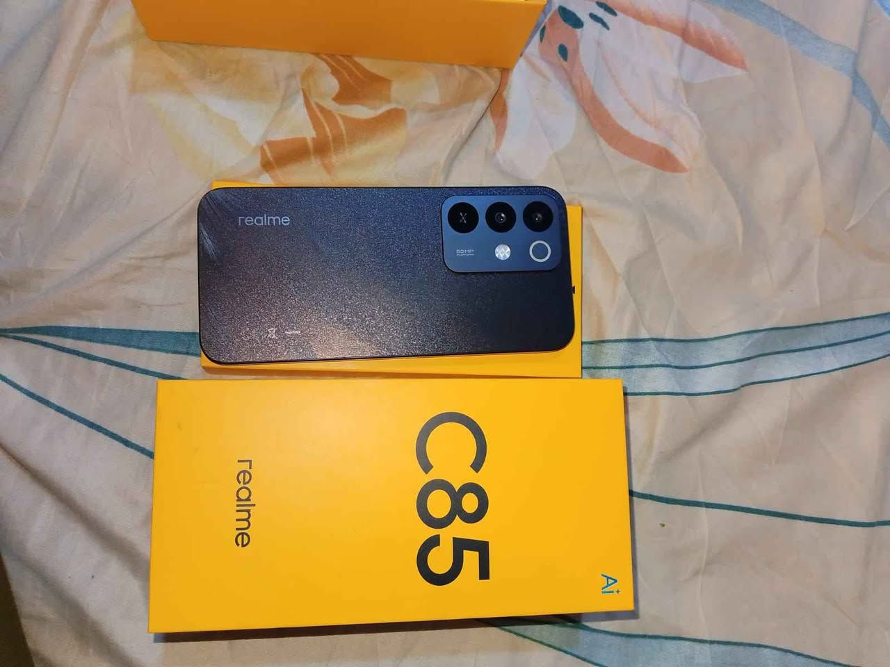 السلام عليكم مكلف بالنشر موبايل ريملي C85 ذاكره 256 موبايل استخدام 5 ايام فقط السعر 200 
او مراوس بتكنو كومون 40 برو وانطي فرق السماوا, المثنى


**إذا كنت صاحب هذا الإعلان وتريد حذفه لأي سبب، رجاءا أرسل رسالة إلى الدعم الفني**