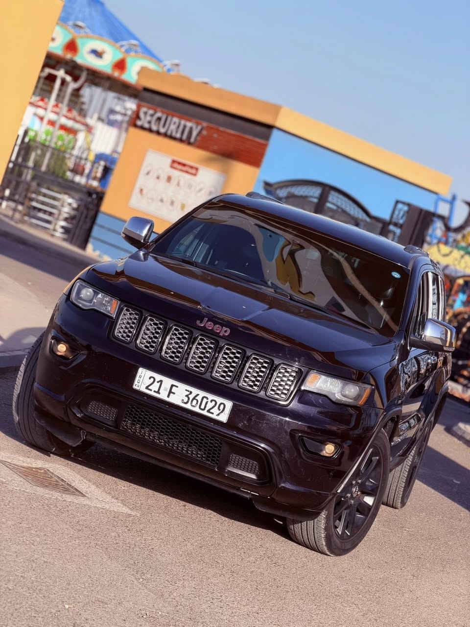 جيب 2019 وارد امريكي
سلام عليكم

جيب موديل 2019 رقم  سليمانيه الدولي الجديد بأسمي وهزه جديده 

السعرر 195 وبيها مجال 

رقمي ***********☎️ 

سياره فول مواصفات  عدا الفتحة 

وارد امريكي حادثة جاملغ وبنيد فقط  

حجم المكينه 6  سلندر( 3600)

سياره جديده بمعنى الكلمة وجاهزه وخير من الله

مواصفات سياره فول واحد على واحد (1+1)  ماعده الفتحة

ماشيه 61 الف حقيقي 

مكان السياره بغداد حي الجامعه
