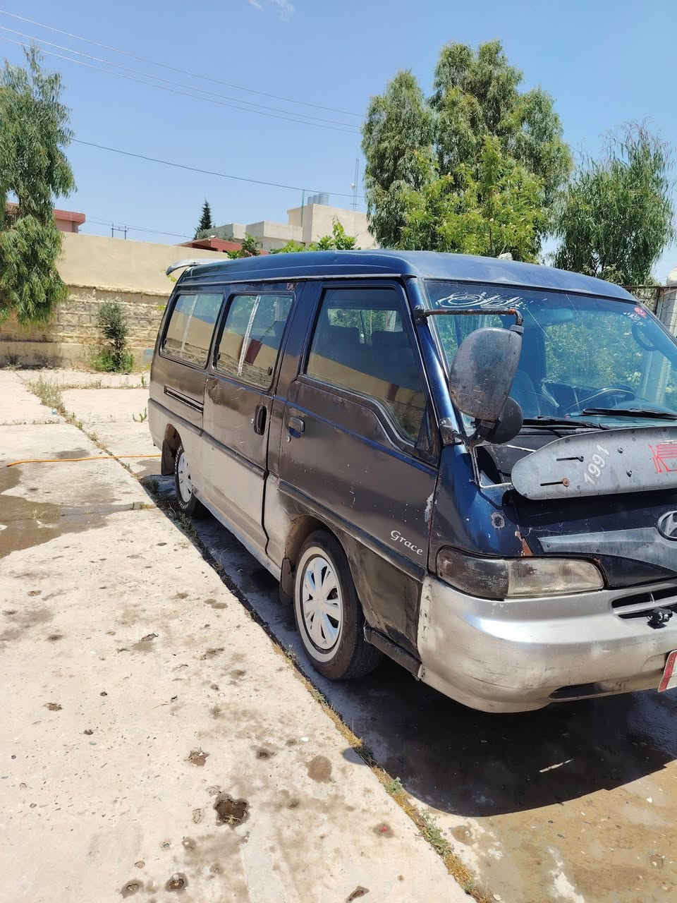 كيا هونداي للبيع
موديل 1994
كير مكينه نظيف تخم تاير جديد باتري جديد كشنات مغلف جديد سيارة جاهزه
مكاني موصل حمام العليل
السعر 35 $ وبيها مجال


**إذا كنت صاحب هذا الإعلان وتريد حذفه لأي سبب، رجاءا أرسل رسالة إلى الدعم الفني**
