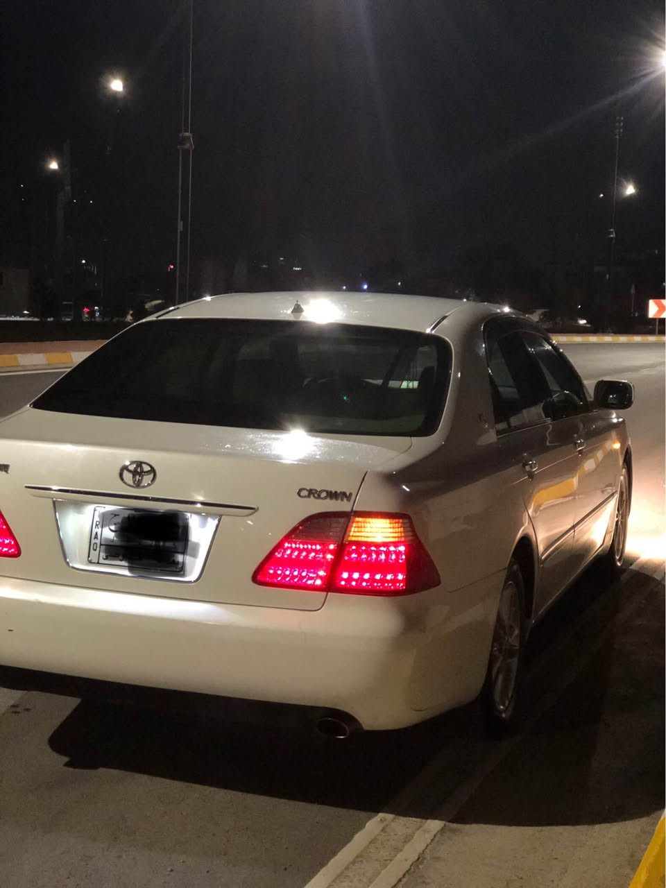 شاهينه ١٨٢ گه وره به گه وره
سه ياره كه ساخه موس و براوه به شه رت
گير مه كينه به شه رت
سونه ريم داناوه
٤ تايه ي تازه بيشي كامل داگيراوه 
مه جموعه ي سوكاني لوكي بوو به سراوه 
دوكه ل سه وت بوخاري نيه
٣ دوگمه ساج مه له كي په رده
بريكي به ستراوه 
توزي ورده ي هه يه سه ياره كه 
سعري ٦٨ مه عامه له گورينه وه شه كه م به شتي به دلمان بي شويني سه ياره كه سليماني
***********
*********** 👈🏻 viber watss app له سه ره السليمانية, العراق
