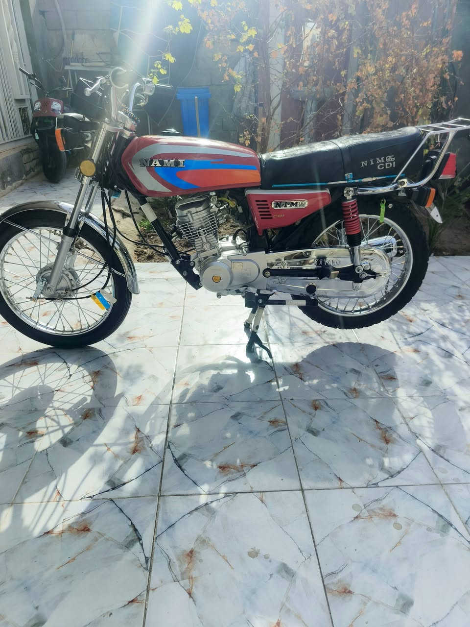 سلام عليكم شباب نامة متياز ٢٥ ٣احرف مكفولة كفالة عامة مكان الحفرية مستعجل على بيعتهة
***********
