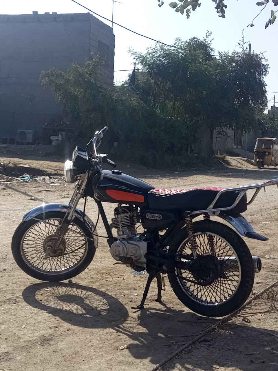 للبيع اربعه كير تايكر  اوراق كامله موديل 2018  سعر 375 وبيها مجال مكان سدة الهنديه 
***********
