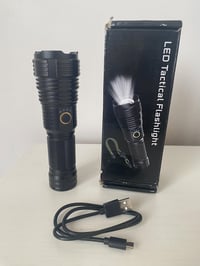 لايت عملاق • ١٥ • للبيع