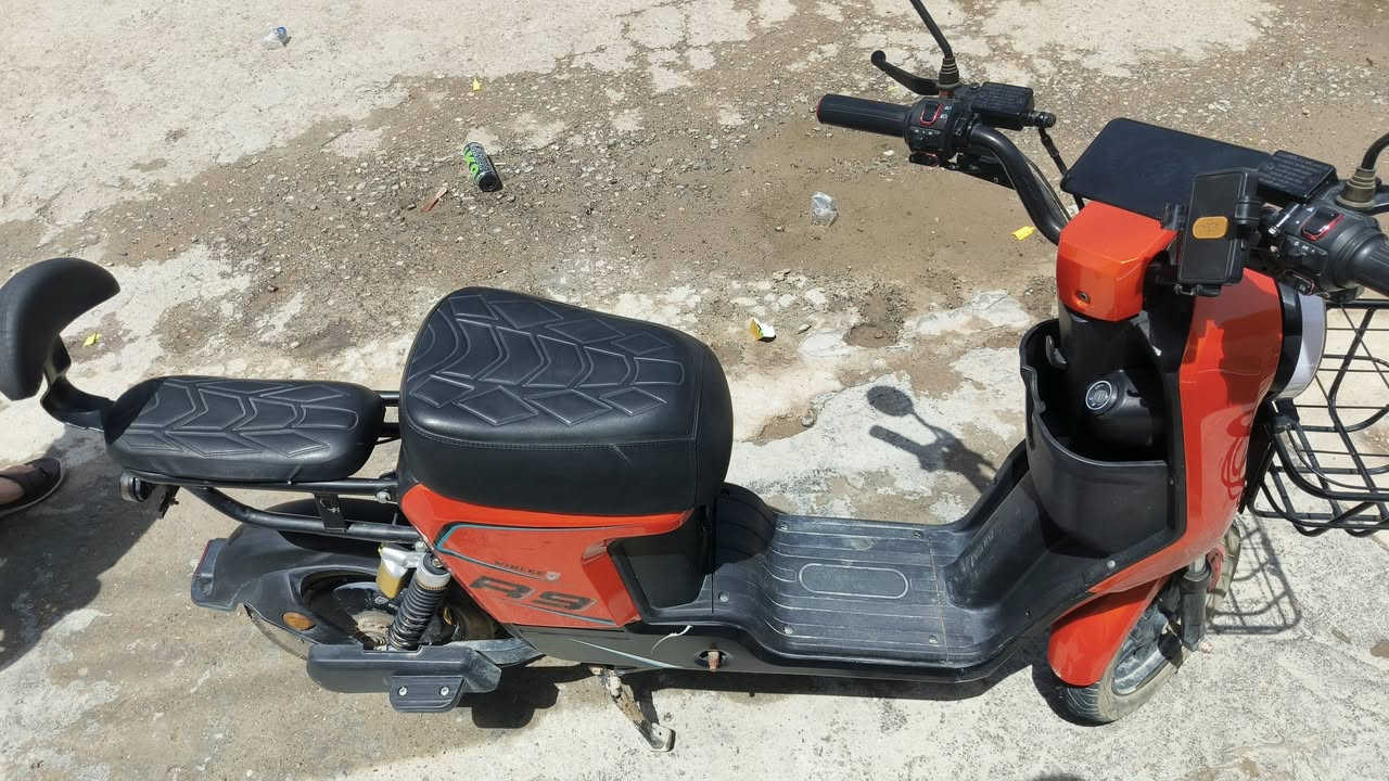 دراجه شحن R9 2025
5 بطاريات 
السعر 550 وبيها مجال. 
***********
