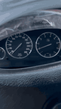 سلام عليكم 
 BMW 1992  
رقم اربيل 
520 i اصل بليتة
كير عادي 
مكينة و كير بلادي مكفولات 
السيارة نضيفة كلش 
مصبوغة صبغ عام جمالية 
بيهة ضربة بالصندوك بدون دواخل ما مأثرة على الشاصي 
فتحة سقف سلايد 3 طكات
الجامات الامامية كهرباء
تخم ويالة حجم 18
داخلهة نضيف كلش  
ضايفلهة لحاية 
كشنات جلد لون اسود نضافة 1/1
مثل ما موضح بالفيديو 
صدر نضيف 100‎%‎
بيهة معجون مكان الضربة الي بالصندوك و معجون بالهلالات  و و معجون سحب خفيف باب السايق اثر التعمير 

السيارة كاملة مكملة متعوب عليهة امانة الله 
نشاط فول شلعة فول بعد كير عادي و عدكم حساب
السعر 68 و بيهة مجال للشراي

***********
***********
