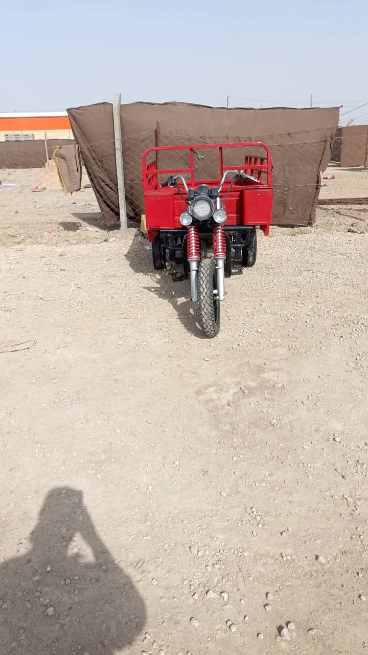 السلام عليكم ستوته للبيع موديل15ركبه مكفولة كهربائيات كله شغالة ستوته جهازه من كلشي اوراقه حتركت  السعر 750وبيه مجال العنوان بابل الرقم ***********

