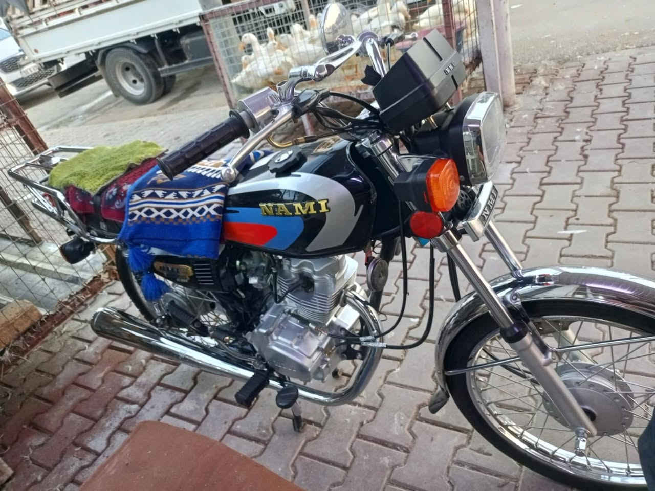 السلام عليكم دراجه للبيع شلامجه اصلي غراضهه كلهه بلاد  اوراق اصولي موديل 23 دراجه بعدهي جيس ماملعوب برغي بيهه والنضافه شوفت عينك شلع ومعدل فول دراجه جديده مكان نجف مشخاب سعر خاص ***********
