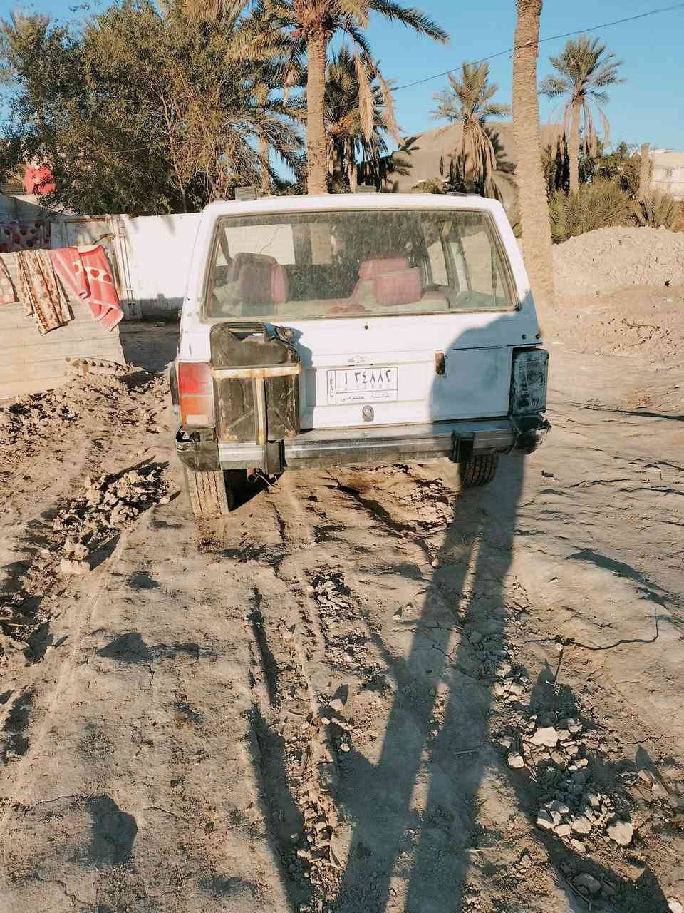 جيب شيروكي للبيع مكان ناصريه مركز راعيه ماندله السعر 15 الرقم ***********
