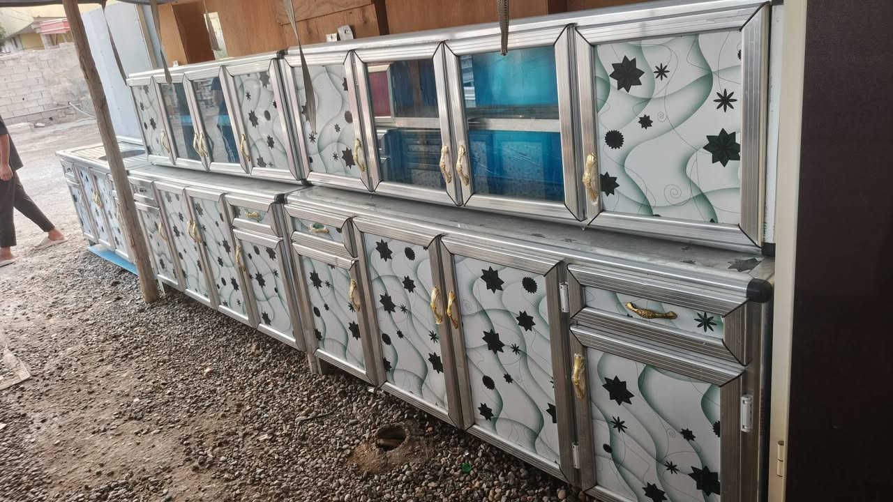 السلام عليكم كاونتر 5 قطع نظيف حطاطه اي ظرر مابي للبيع السعر 350 للاتستفسار والتواصل *********** واتساب
