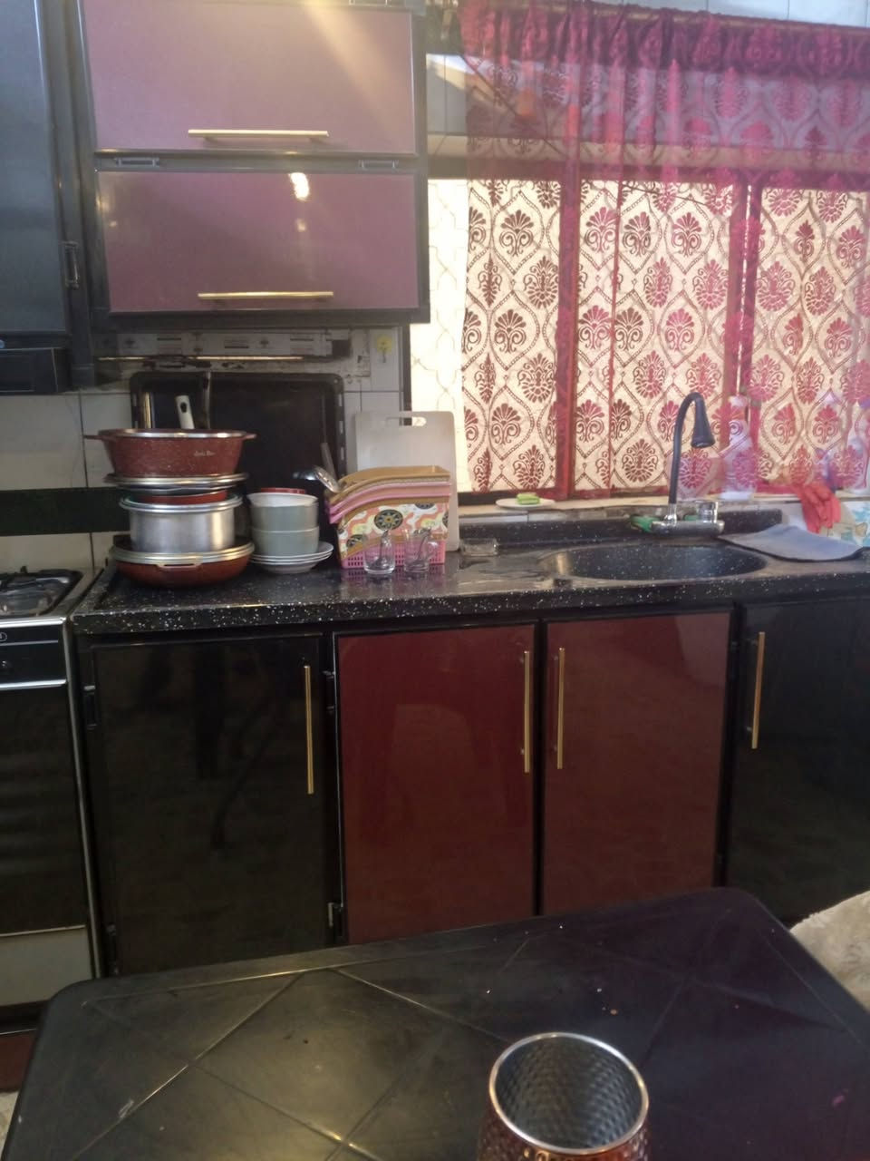 كاونتر تفصال السنك متر و70سم والكاونتر لأرضي قياس 2و70سم ومكان الطباخ 90سم الملحق قياس 3متر زاويه 
سعر الكاونتر مليون وربع لحد يكسر بالسعر الكاونتر مشتريته ب 3ملاين ونص فدوه اي ضرر مابيي غلافه موجود


**إذا كنت صاحب هذا الإعلان وتريد حذفه لأي سبب، رجاءا أرسل رسالة إلى الدعم الفني**