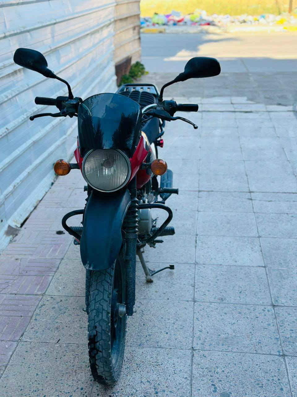 بوكسر موديل23 نضيفة العنوان حي الخضراء
***********
