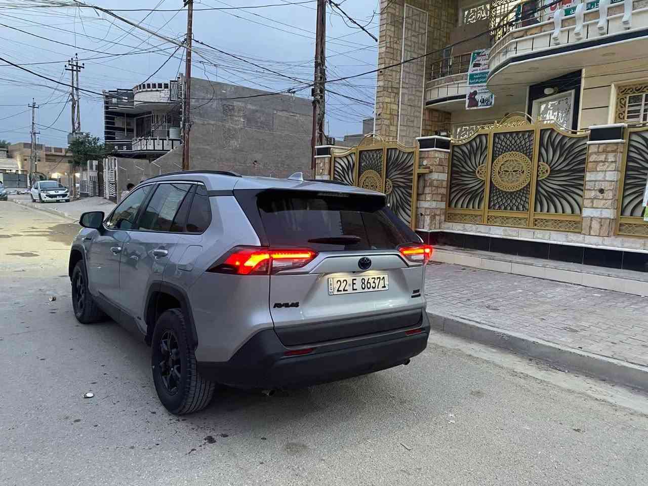 السلام عليكم راف فور هايبرد 21حادث بس دعاميه فقط بدون دواخل رقم اربيل بسمي سياره جديد مكينه كير حداديه تخم تاير تبريد كل كفاله شرط مكان السياره بغداد السعر 225وبيها مجال مكان السياره بغداد *********** واتساب
