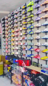 بغداد المعامل البستان • مجاور مطعم اوراس • ملابس