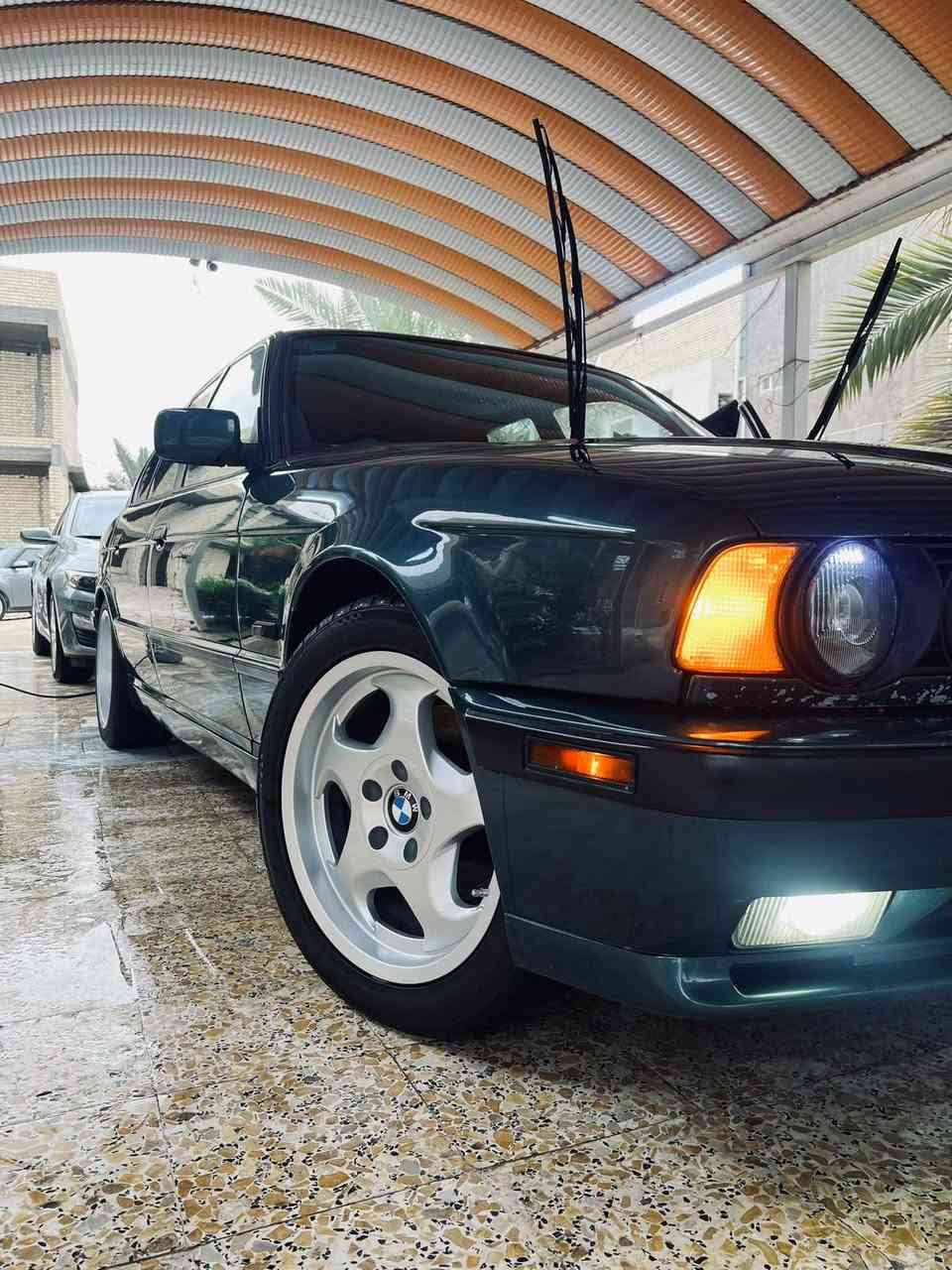 السلام عليكم BMW موديل 1995 اصل حجم 540 جديدة للبيع مكاني بابل *********** السعر 85
