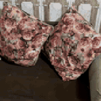 تخم تركي للبيع 10 مقاعد السعر 300وبي مجال. العنوان الحسينية …بي كسر قل...