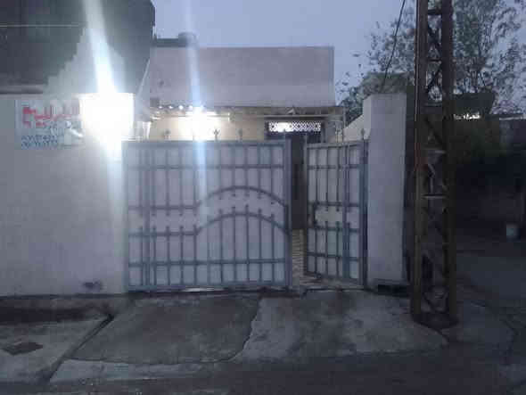 خانو بو فروشتن له كركوك حريه رقمه نزيك صيدليه موختار 120متر ژوري ميوان هول ژور نوستان متبخ مسعد بتبخ فول موصفات سعر 75مجال  رقم موبايل *********** ***********
