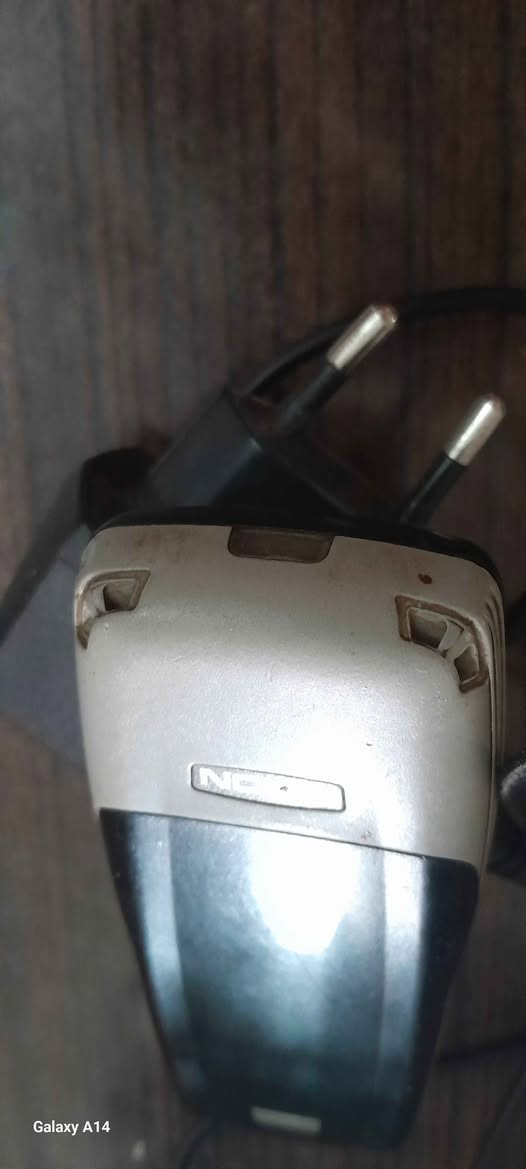 موبايل نوكيا بدون بطارية مع شاحنة فقط بغداد, العراق


**إذا كنت صاحب هذا الإعلان وتريد حذفه لأي سبب، رجاءا أرسل رسالة إلى الدعم الفني**